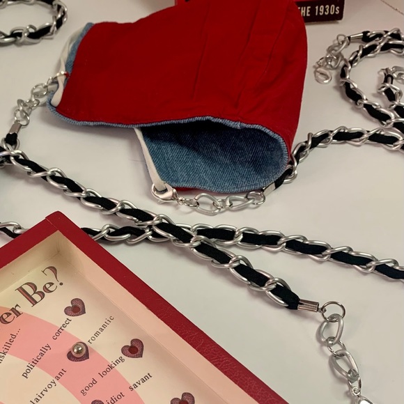 Face Mask Chain - Picture 2 of 3